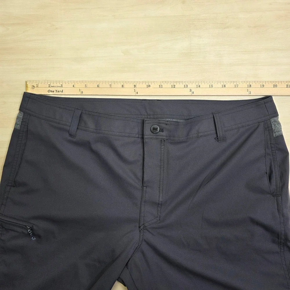 Kuhl Riptide Hybrid Shorts Mens 40 Charcoal Gray Quick Dry Technical Style 5181